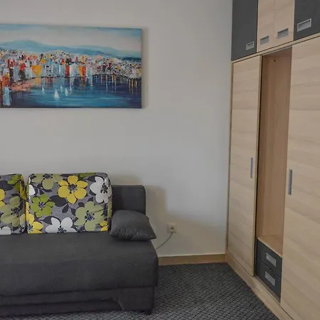 Pannonia Apartman * Pula