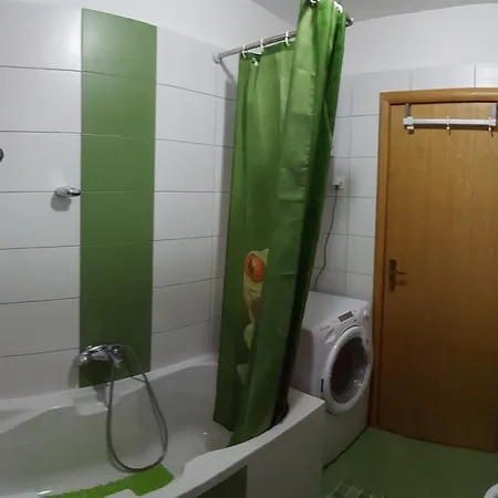 Apartamento Pannonia Apartman
