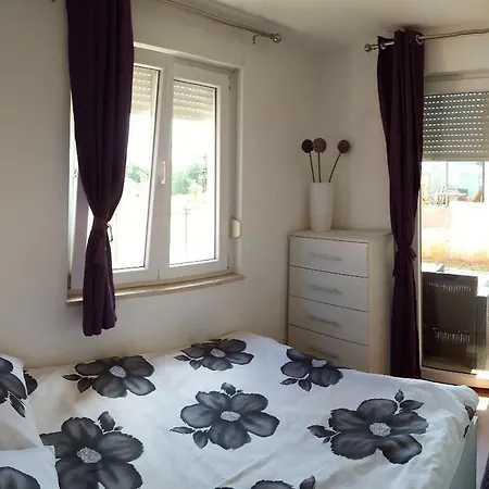 Apartamento Pannonia Apartman *