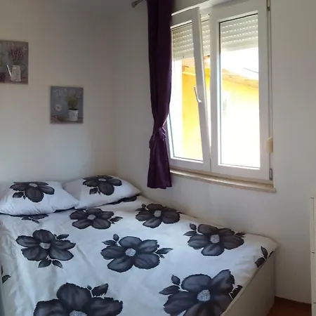 Pannonia Apartman * Pula