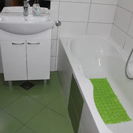 Pannonia Apartman Apartamento *