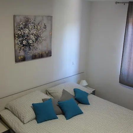 Apartamento Pannonia Apartman